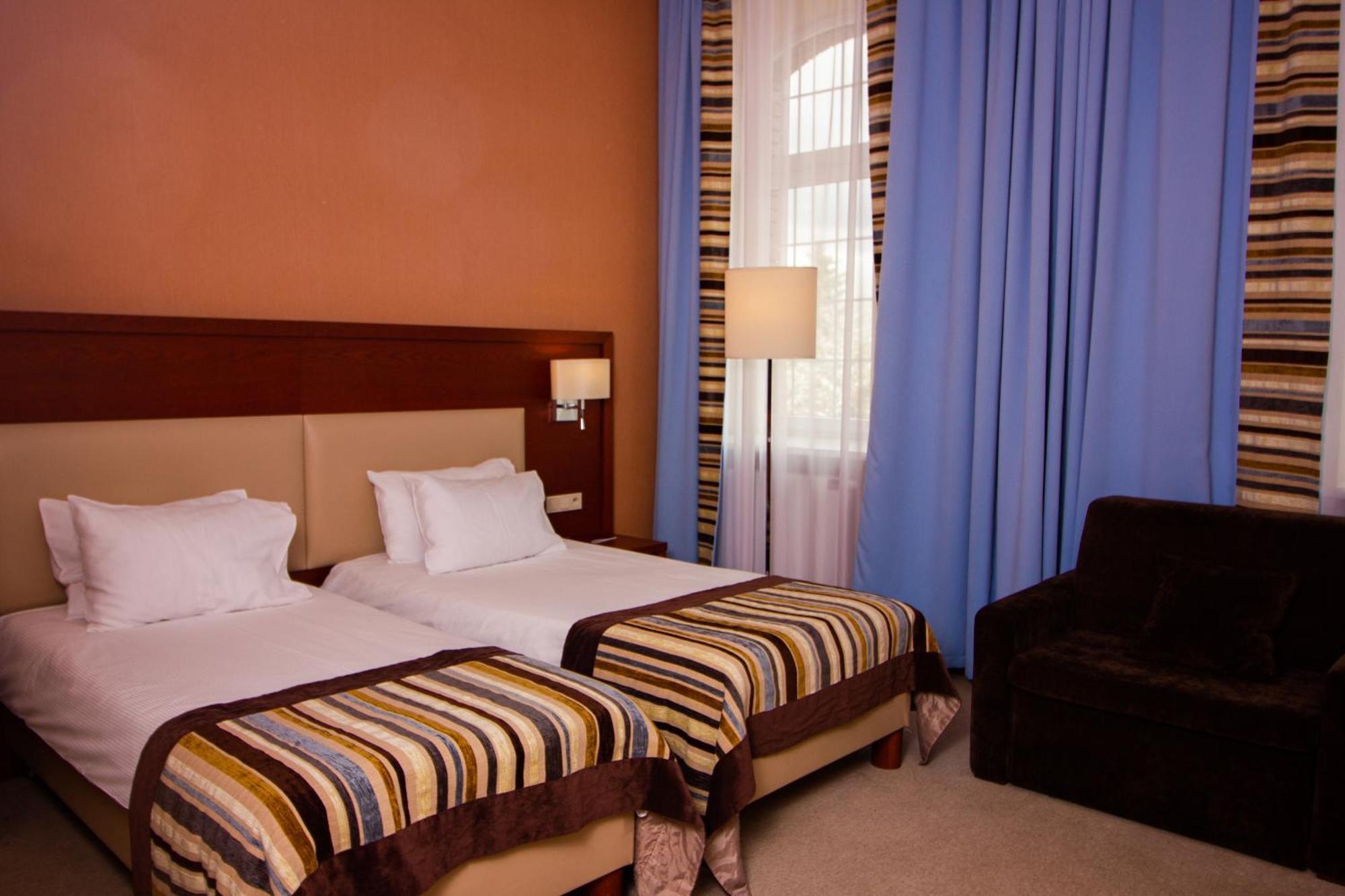 Mlyn Jacka Hotel & Spa Jaroszowice Exterior photo